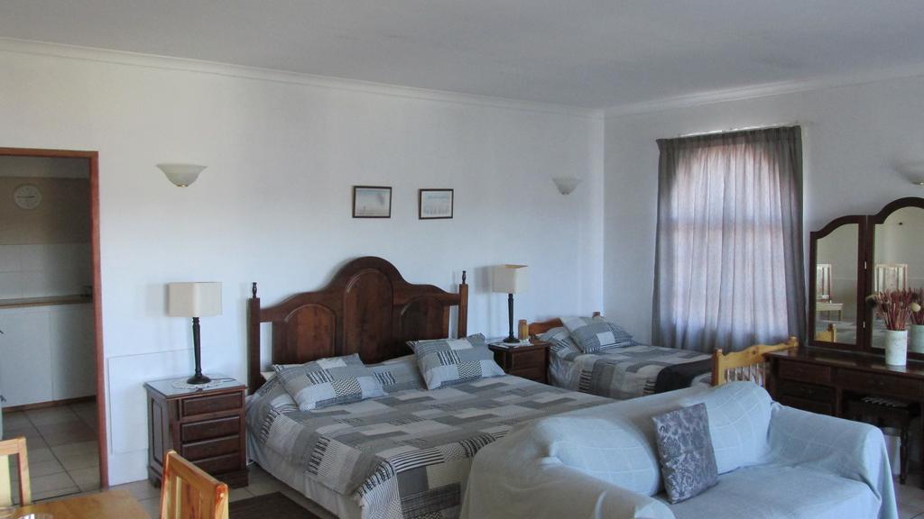 Paradise Heads Self-Catering Книсна Екстериор снимка